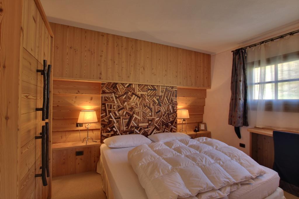 Hotel Bait De Angial Livigno Exterior photo